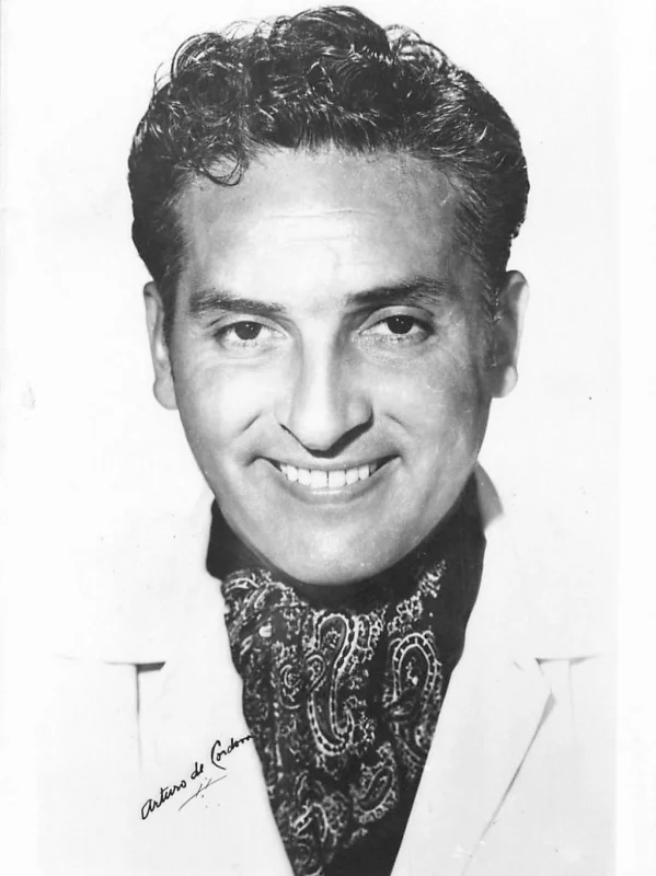Arturo de Córdova — Imagen principal