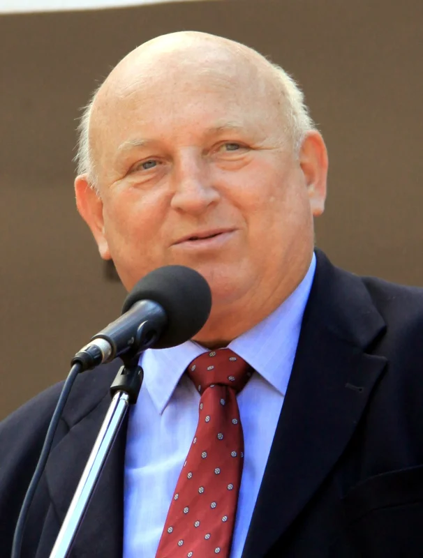 Józef Oleksy — Imagen principal