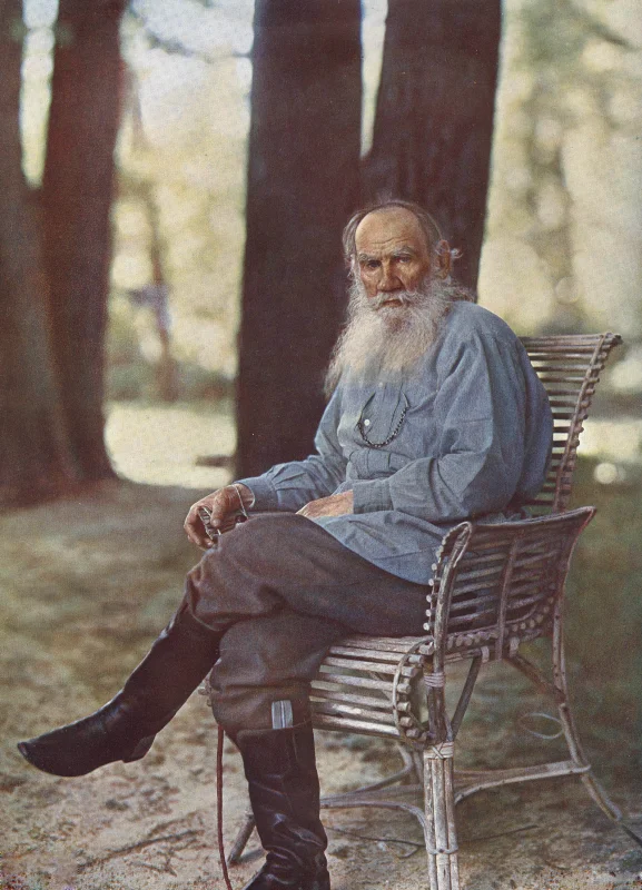 León Tolstói — Imagen principal