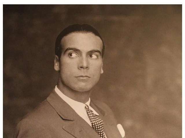 Cristóbal Balenciaga — Imagen principal