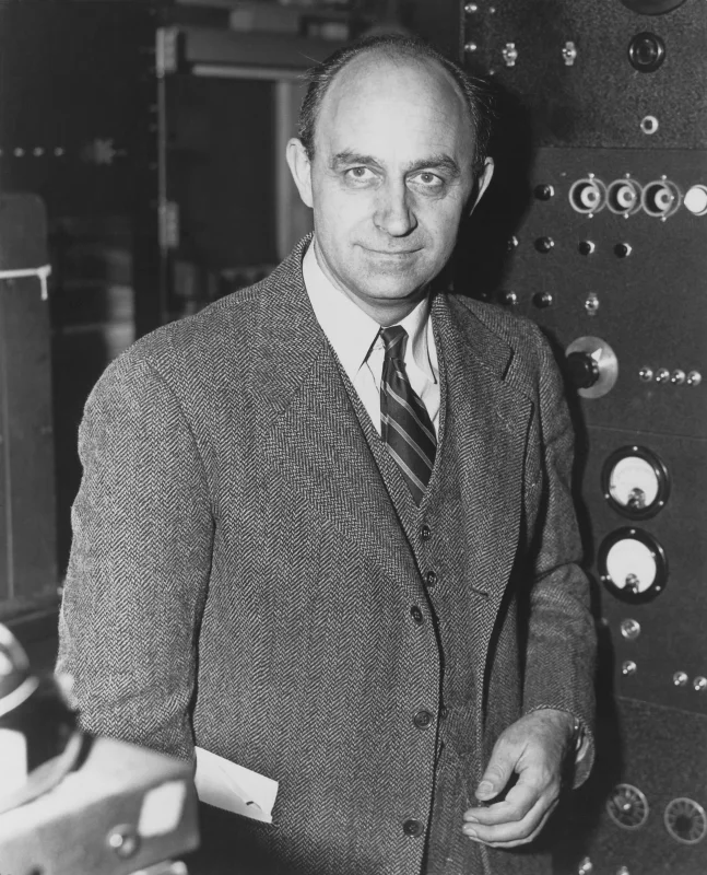 Enrico Fermi — Imagen principal