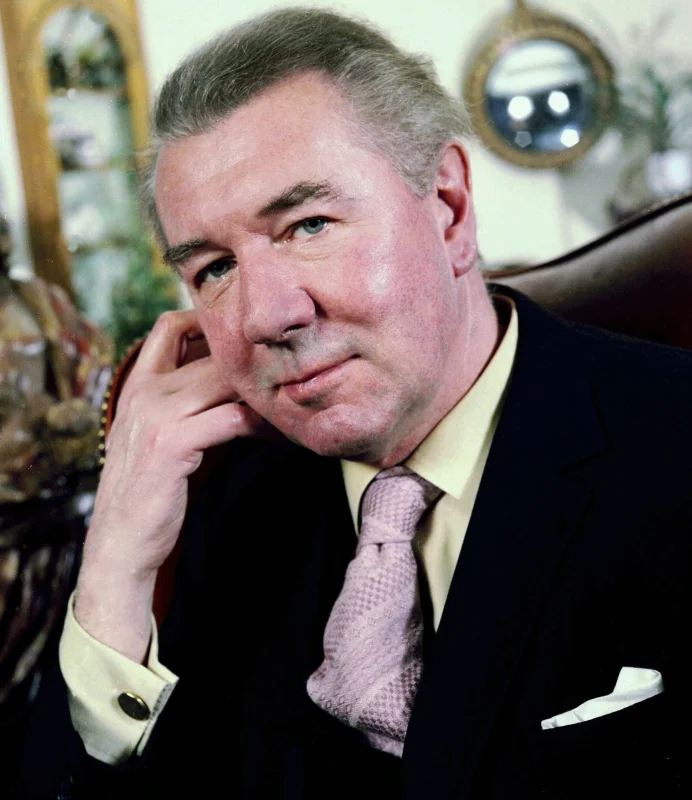 Michael Redgrave — Imagen principal