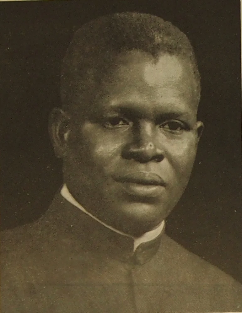 Fulbert Youlou — Imagen principal