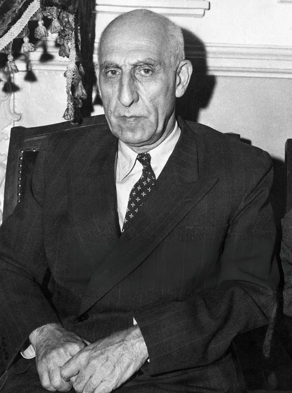 Mohammad Mosaddeq — Imagen principal