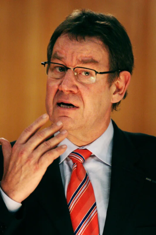 Poul Nyrup Rasmussen — Imagen principal