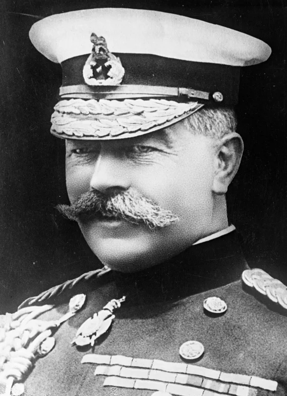 Horatio Kitchener — Imagen principal