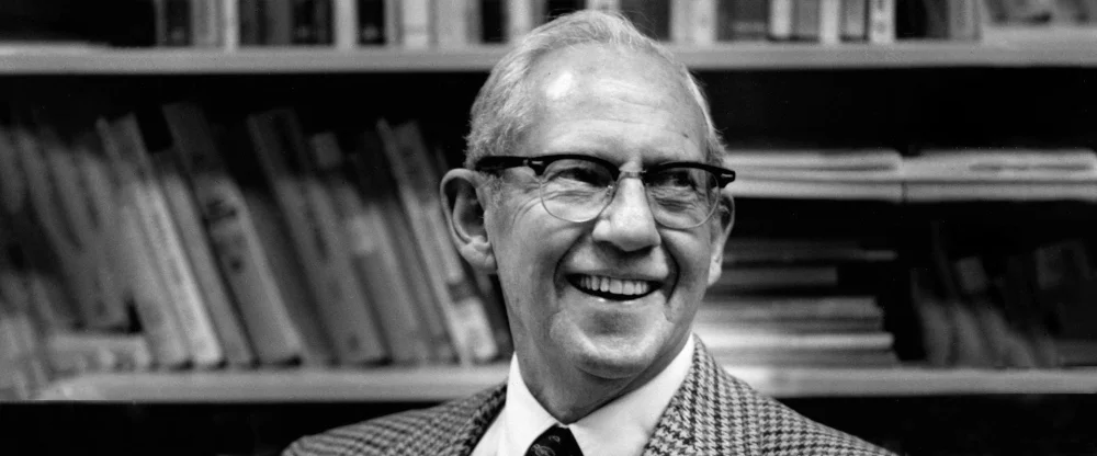 George Stigler — Imagen principal