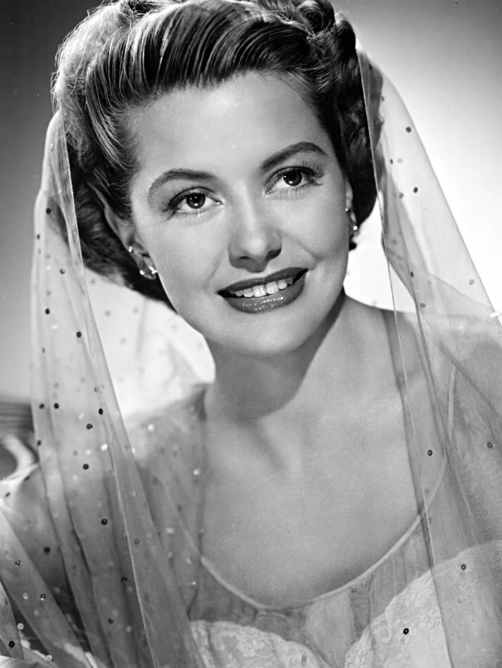 Cyd Charisse — Imagen principal