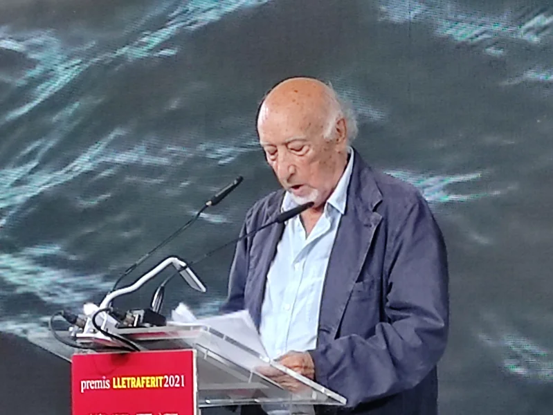 Manuel Vicent — Imagen principal