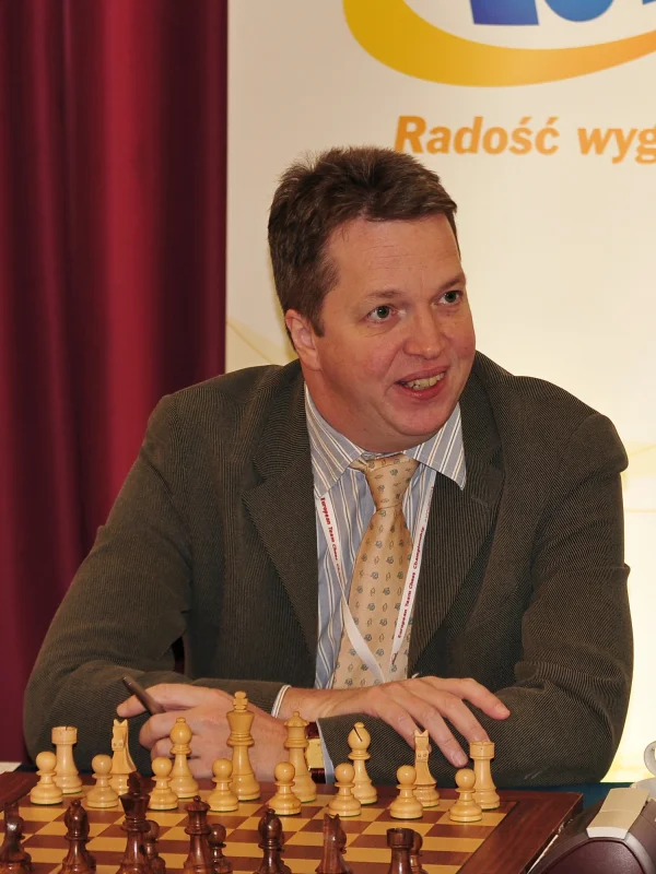 Nigel Short — Imagen principal