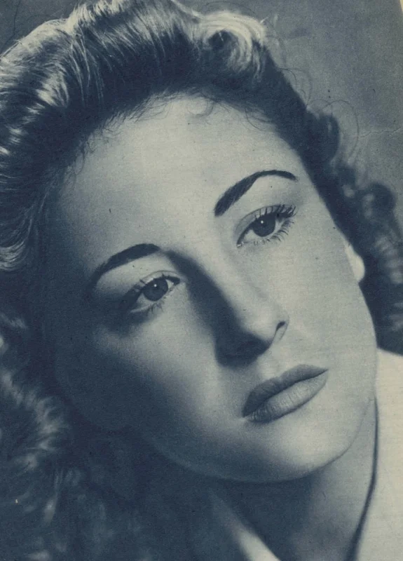 Mary Carrillo — Imagen principal