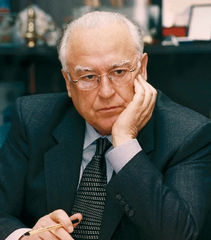 Víktor Chernomyrdin — Imagen principal