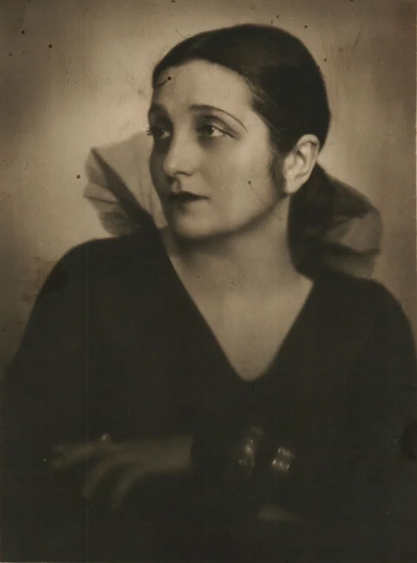 Dora Gabe — Imagen principal