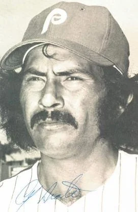 Cy Acosta — Imagen principal