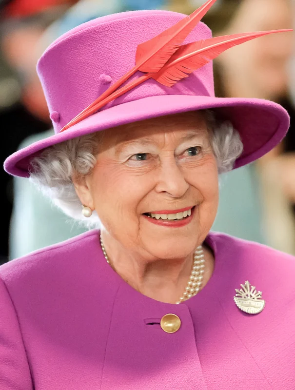 Isabel II del Reino Unido — Imagen principal