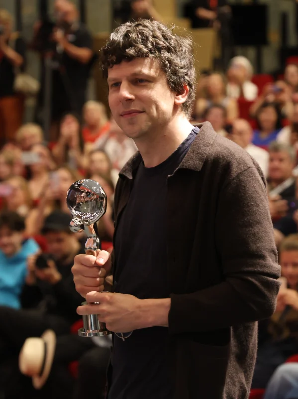 Jesse Eisenberg — Imagen principal